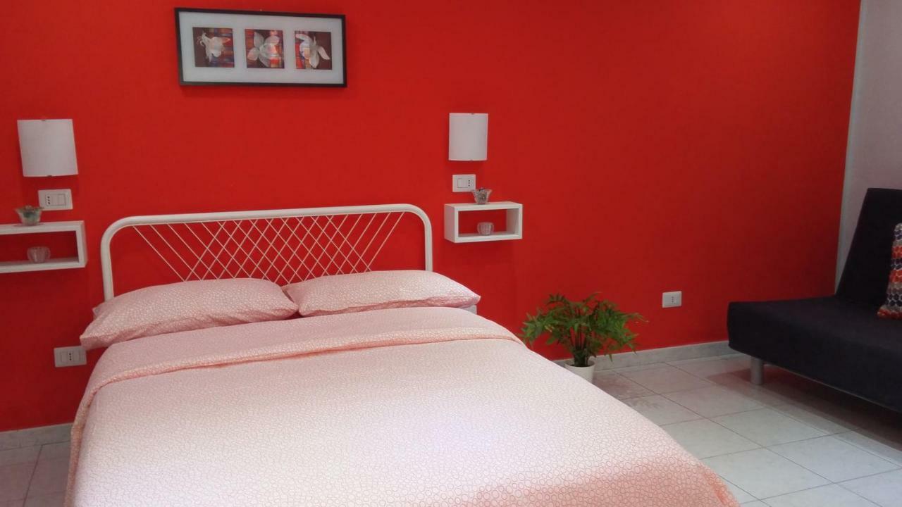 Апартаменты Magic Napoli Red Экстерьер фото